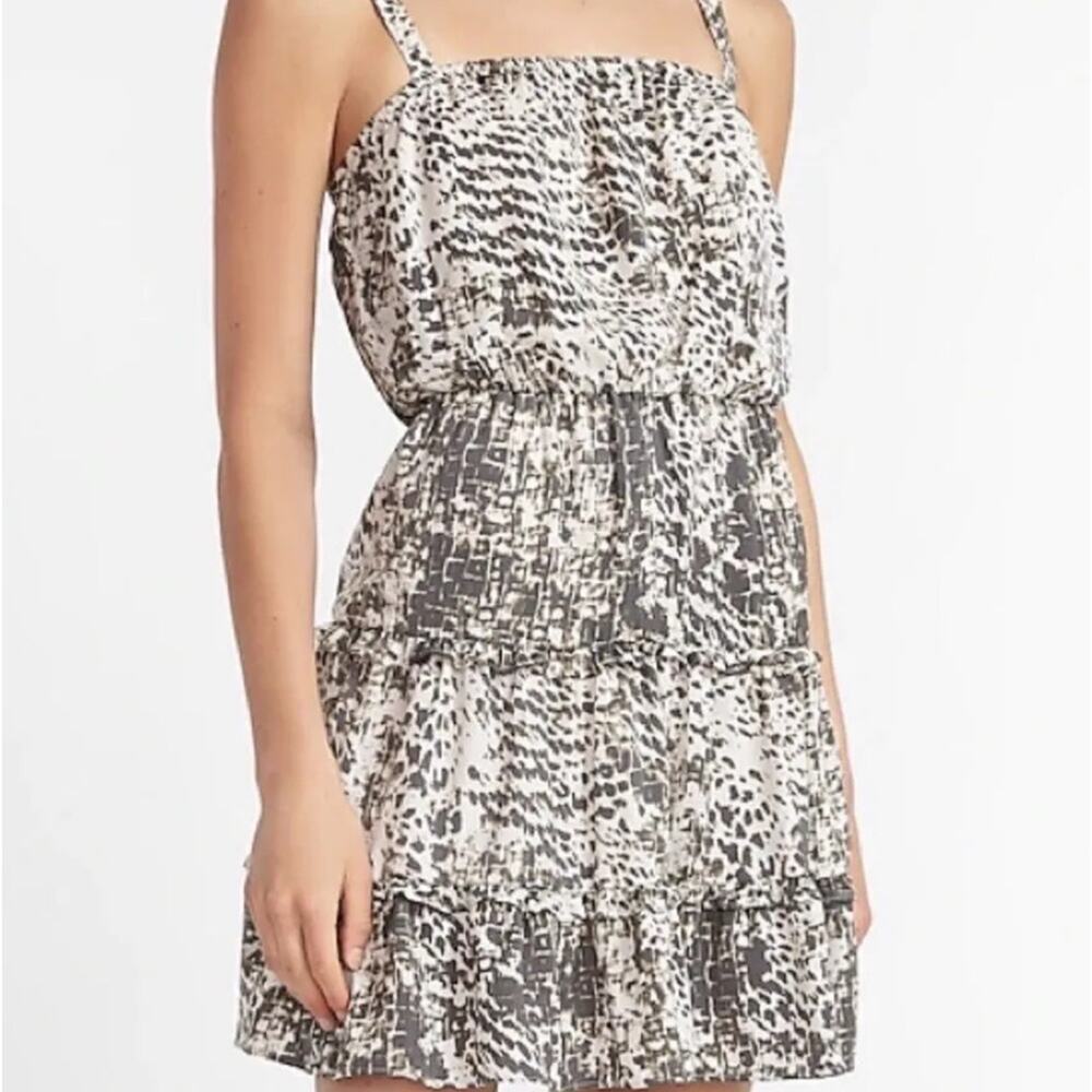 Express Gray Animal Print Tiered Dress Size M
